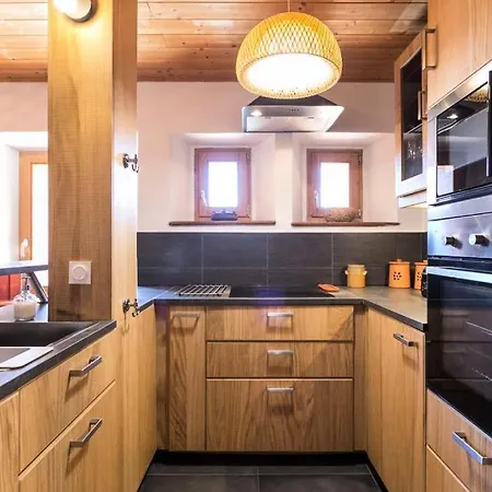 Chalet 14 Pers Classe 3 69620 Apartment